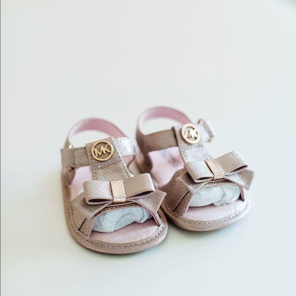 Michael Kors baby Ada pink sandles